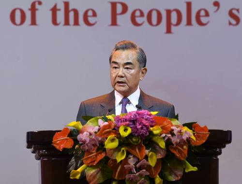 【演讲致辞】外交部长王毅在外交部2019年新年招待会上的致辞